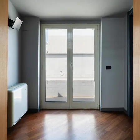 Interno Dieci شقة