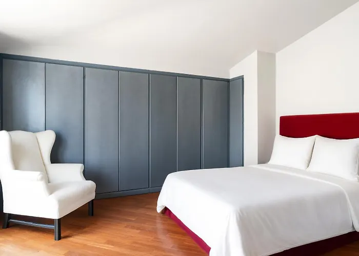 Interno Dieci * باري