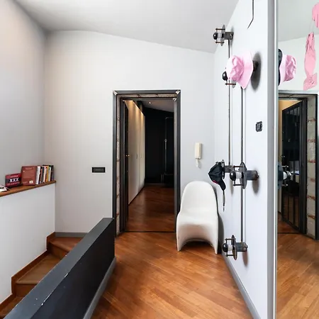 Interno Dieci Апартаменты Бари